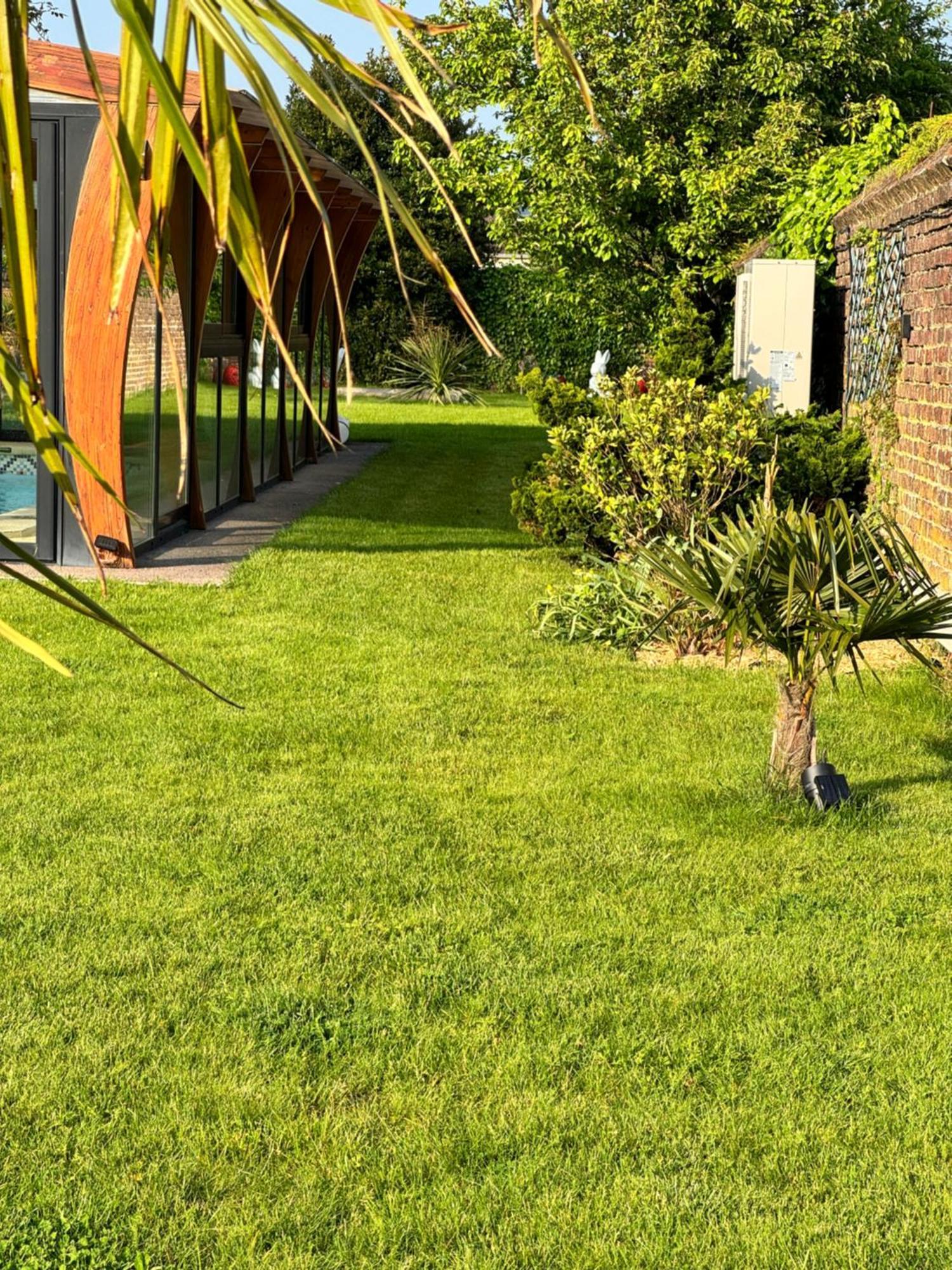 Gite Avec Piscine Lestrem Exterior foto